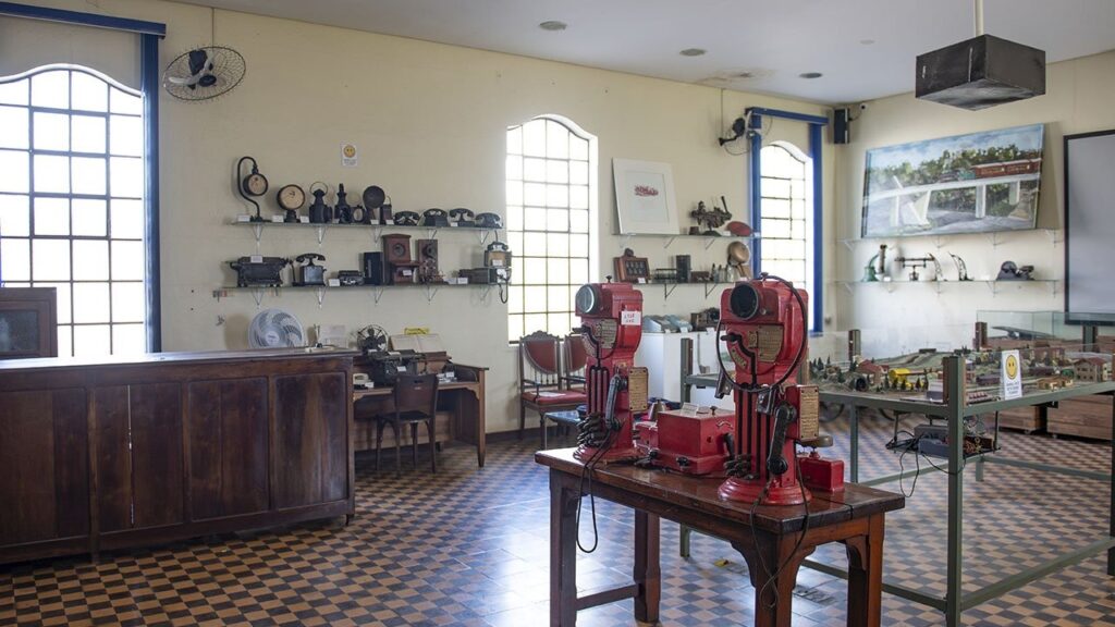 Museu Ferroviário Deusdolar Ferreira Gomes e Centro de Informações Turísticas