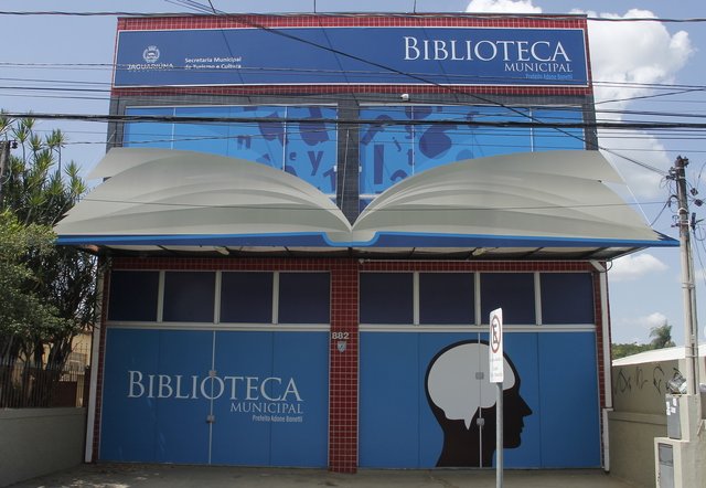 Biblioteca Municipal Professor Adone Bonetti